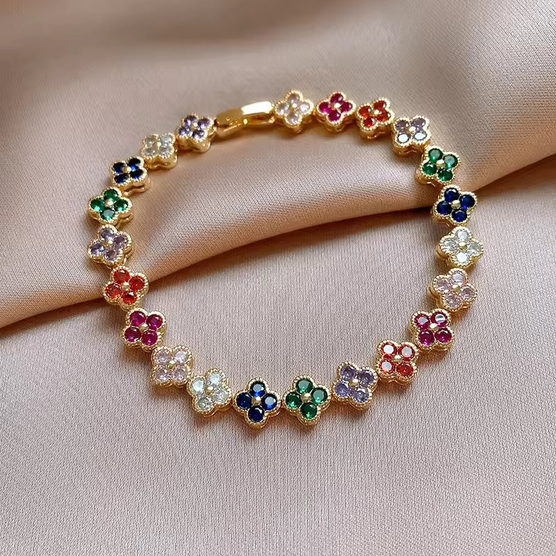 Multicolored Floral Bracelet | Stöd bröstcancer