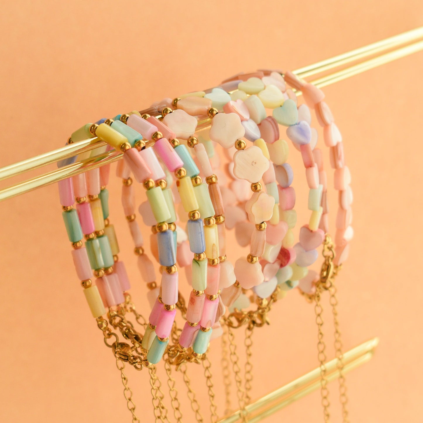 Pastel Colored Bracelet | Stöd bröstcancer