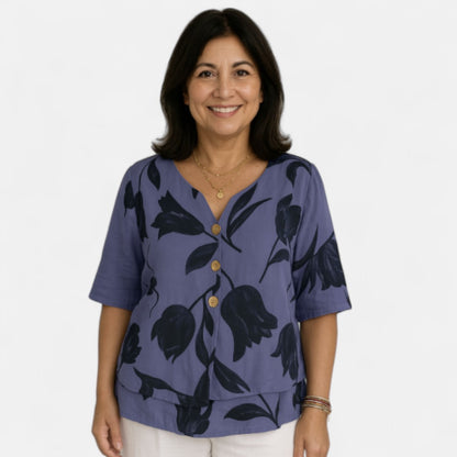 Tindra™ – Smickrande blus med blommönster