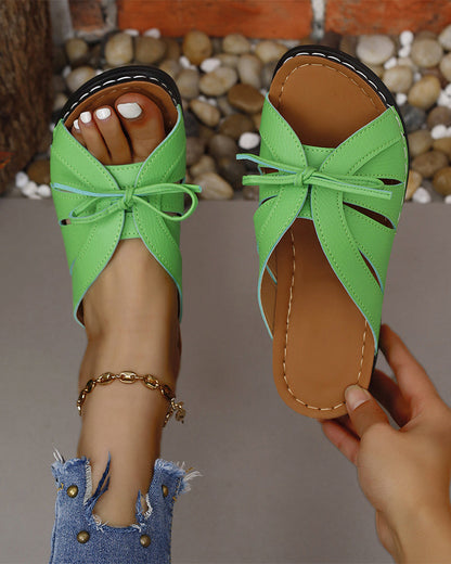 Kaelis™ - Sandaler med moderiktig rosett